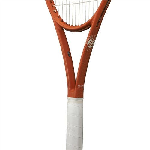 Wilson Blade 98 V9 16x19 RG 2025 Tennis Racquet