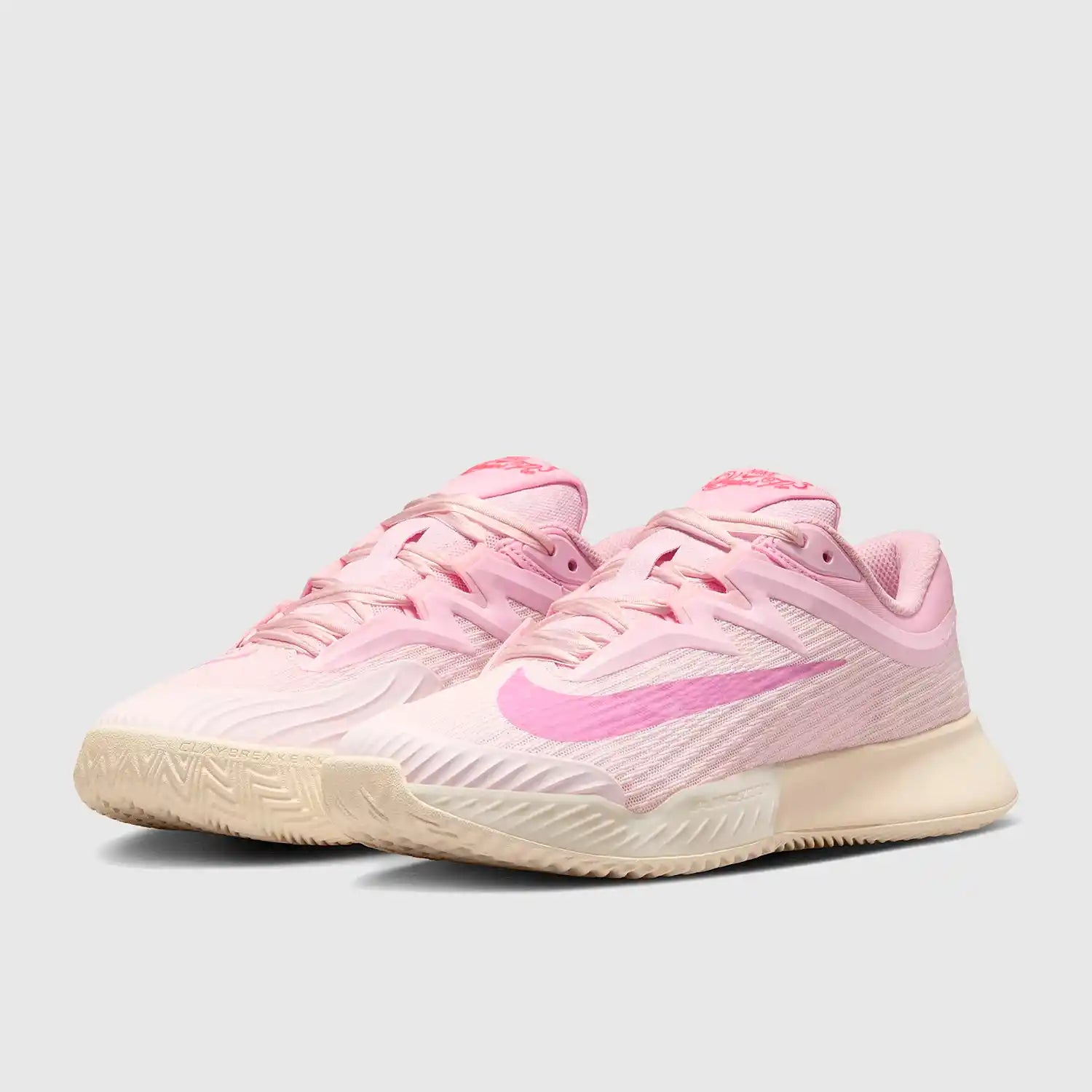 Nike Vapor Pro 3 Women's Hardcourt Tennis Shoes (Pearl Pink/Lt Magenta-Pink Foam-Chalk)