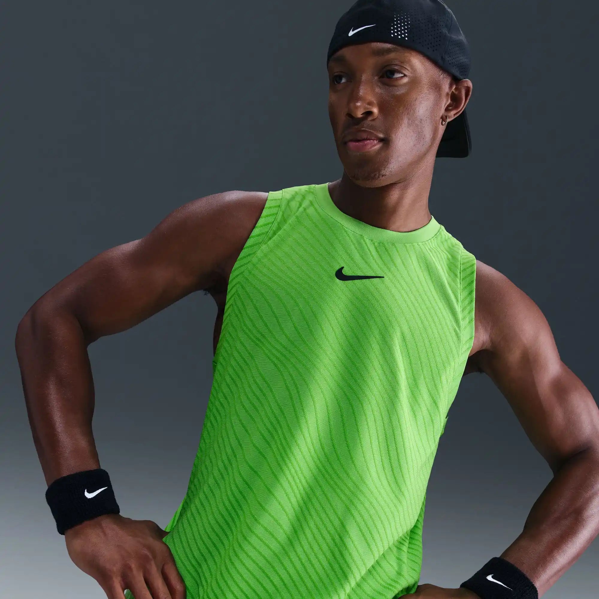 NikeCourt Slam Men's Dri-FIT ADV Tank Top (Mean Green/Black)