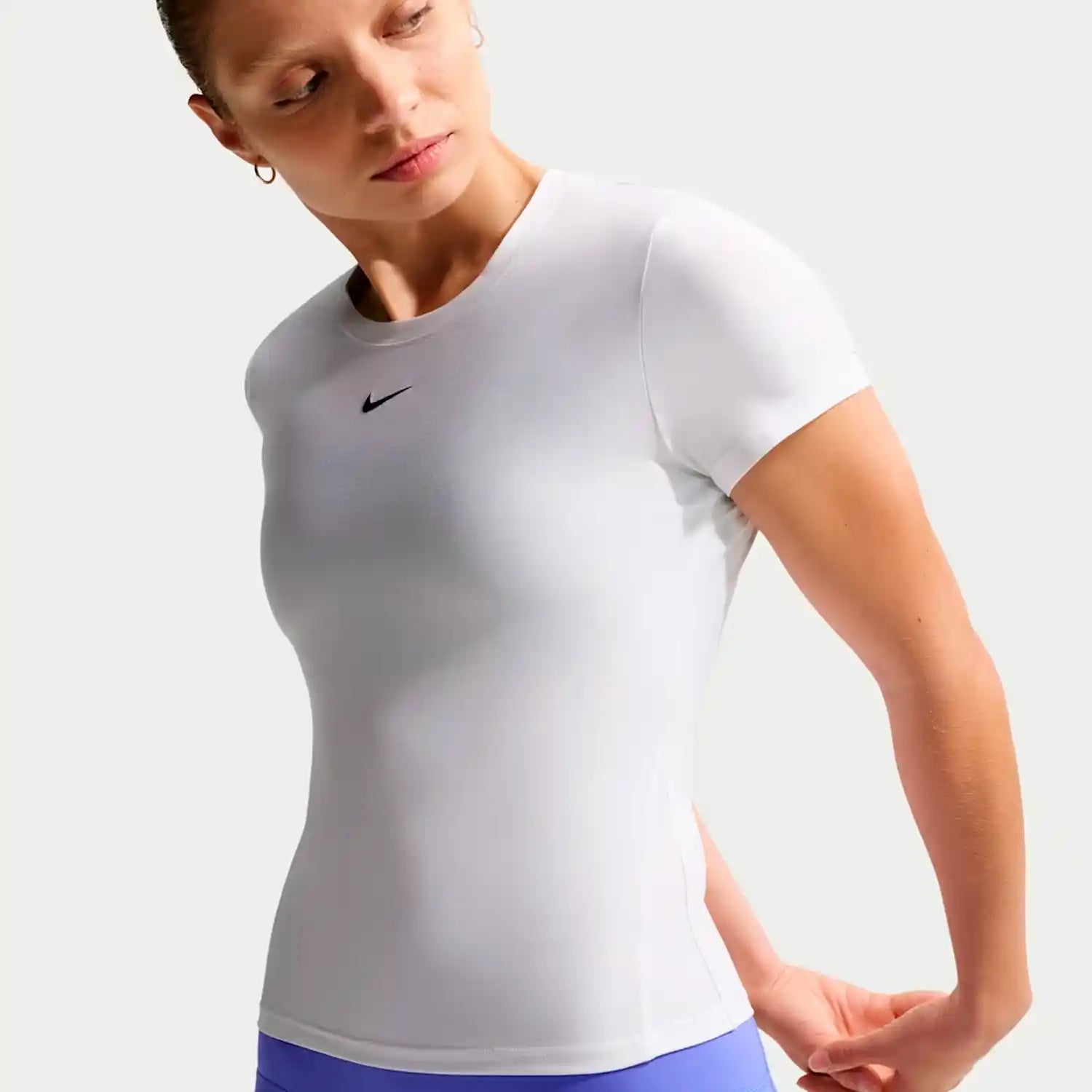 Nike Victory Women's Dri-Fit Short-Sleeve Tennis Top (White)