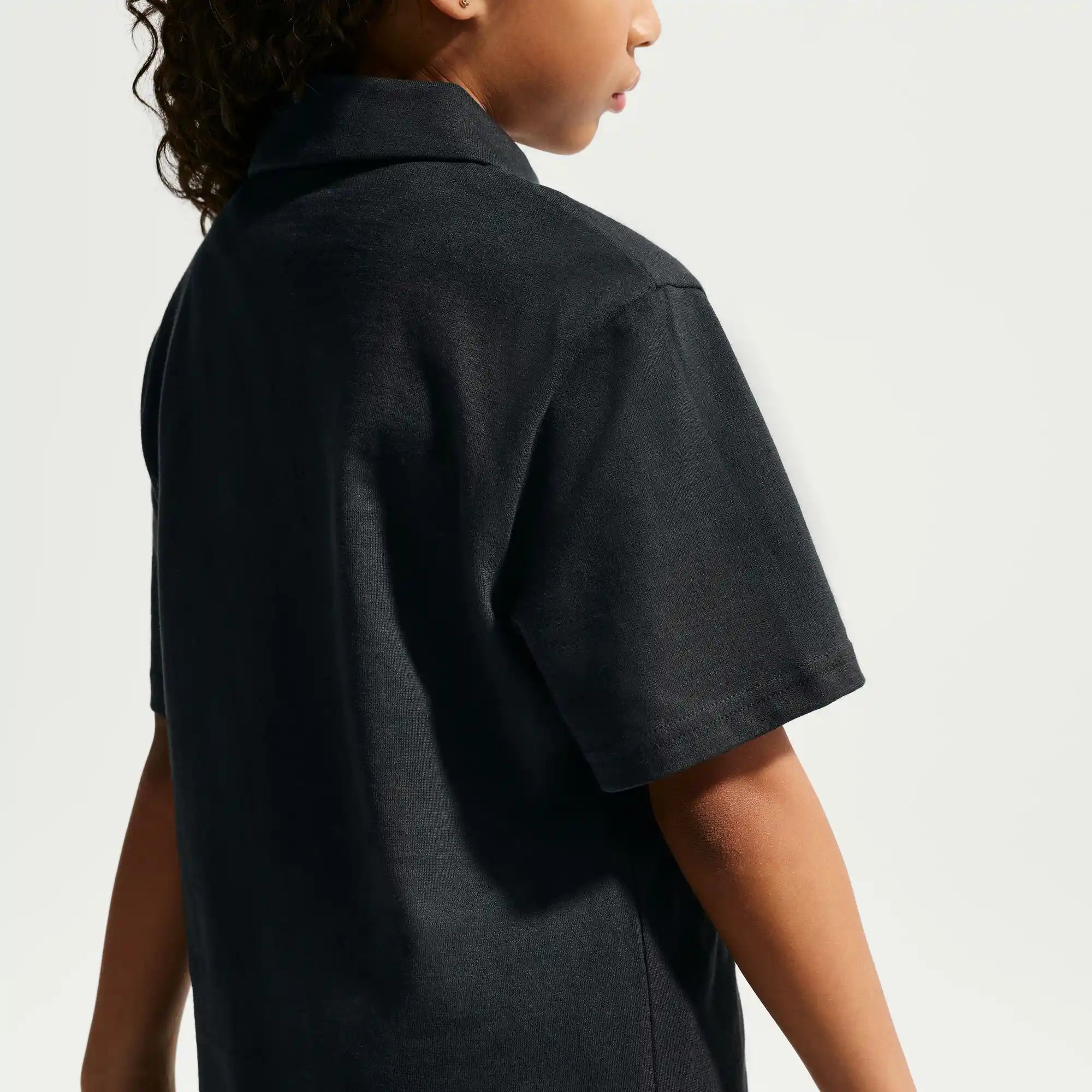 Nike Big Kids' Knit Short Sleeve Polo (Black)