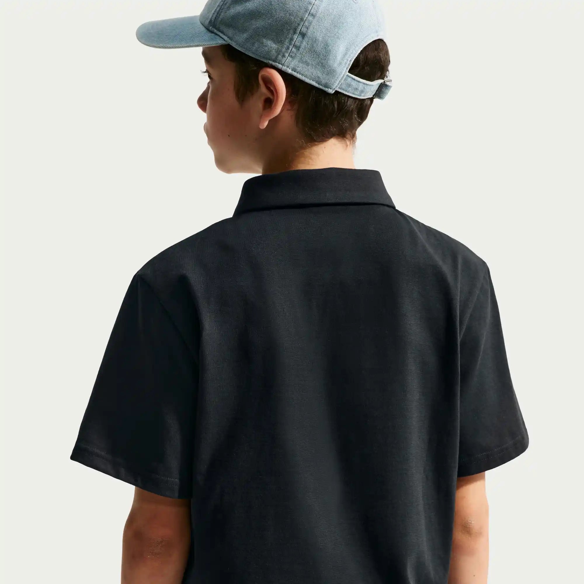 Nike Big Kids' Knit Short Sleeve Polo (Black)