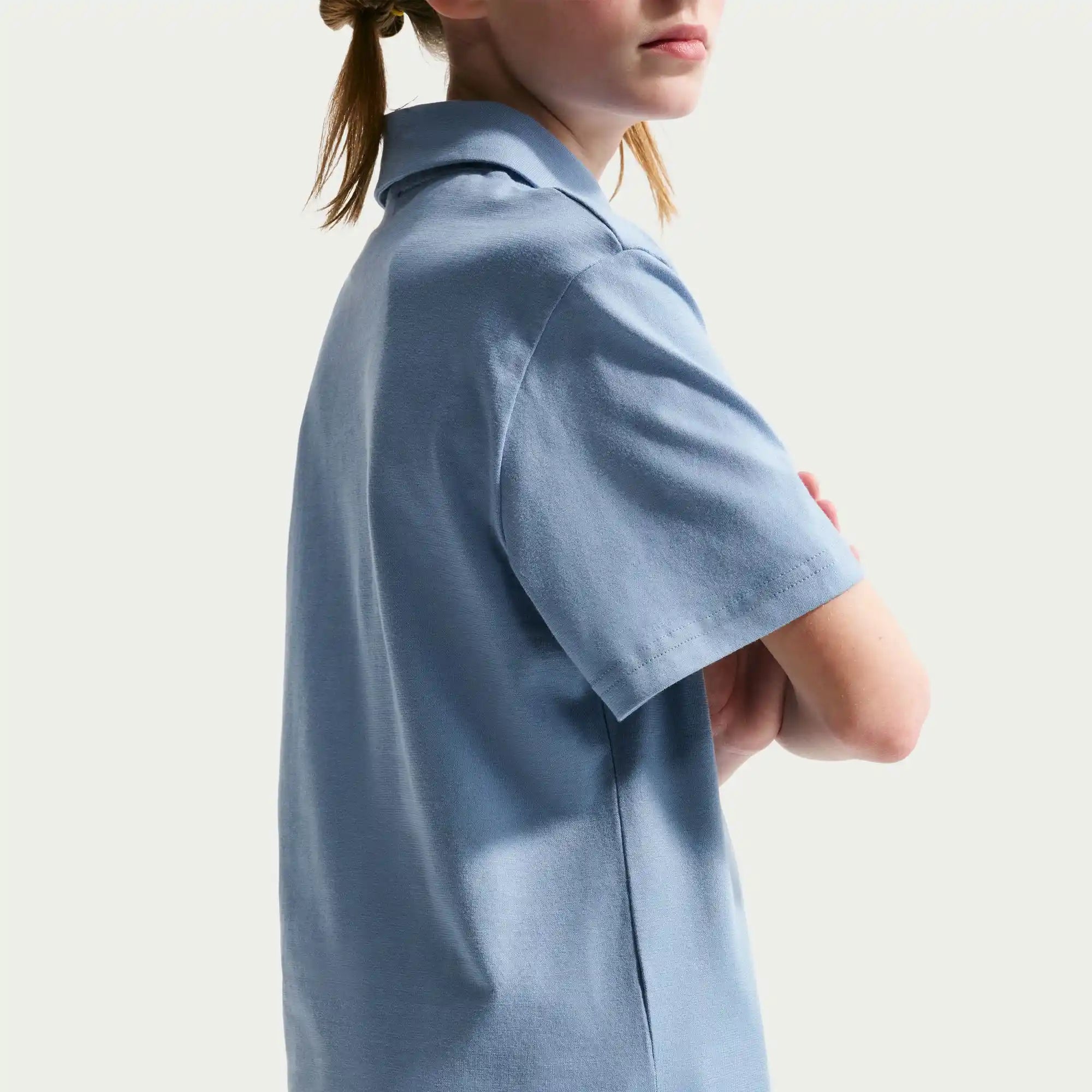 Nike Big Kids' Knit Short Sleeve Polo (Blue)