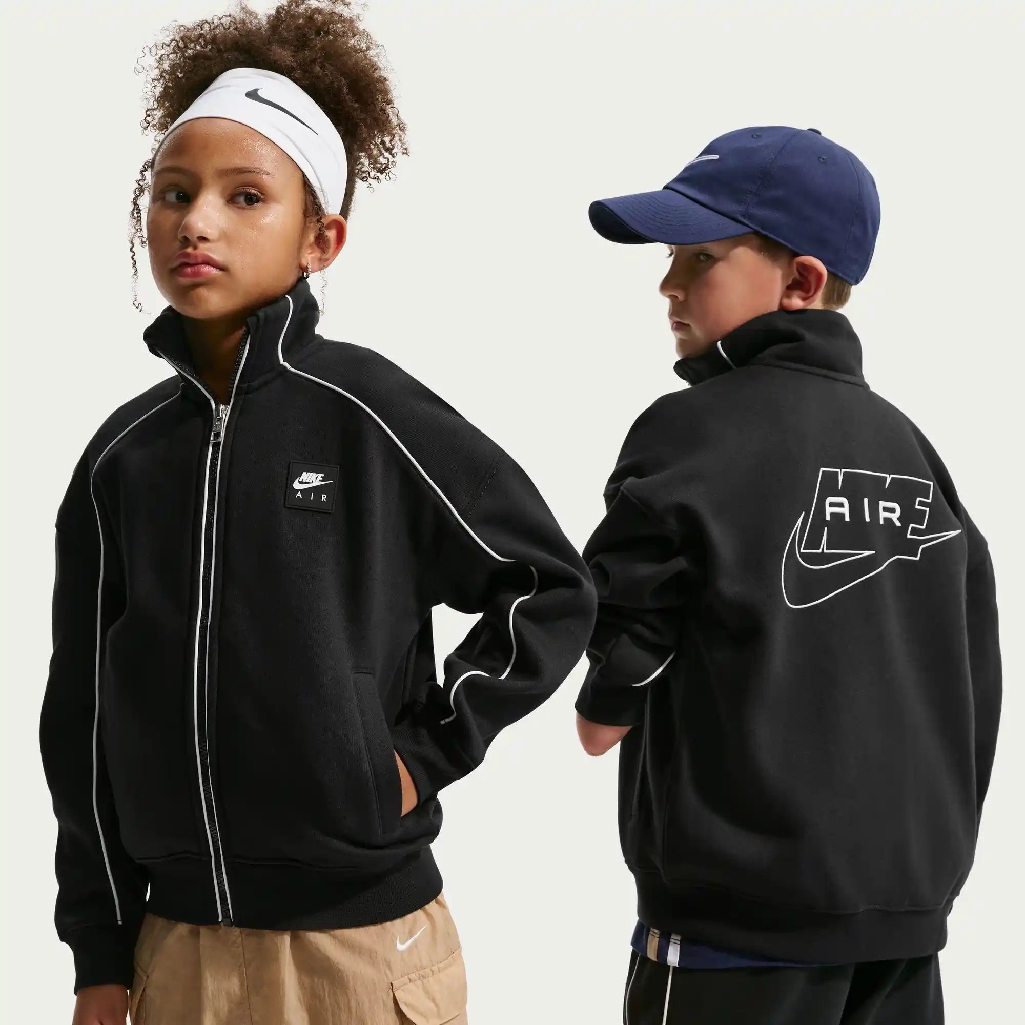 Nike Air Older Kids' Fleece Tracksuit Jacket (Black/White)