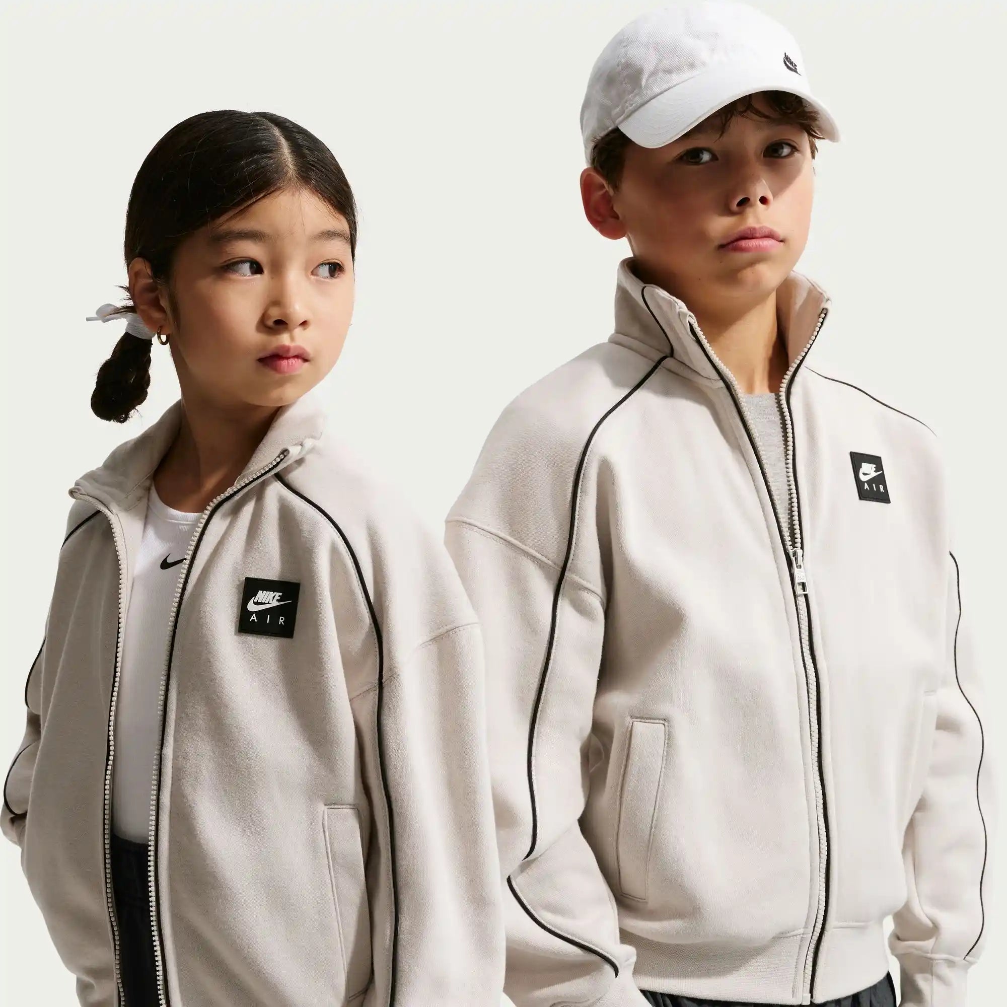 Nike Air Older Kids' Fleece Tracksuit Jacket (Light Bone/Black)