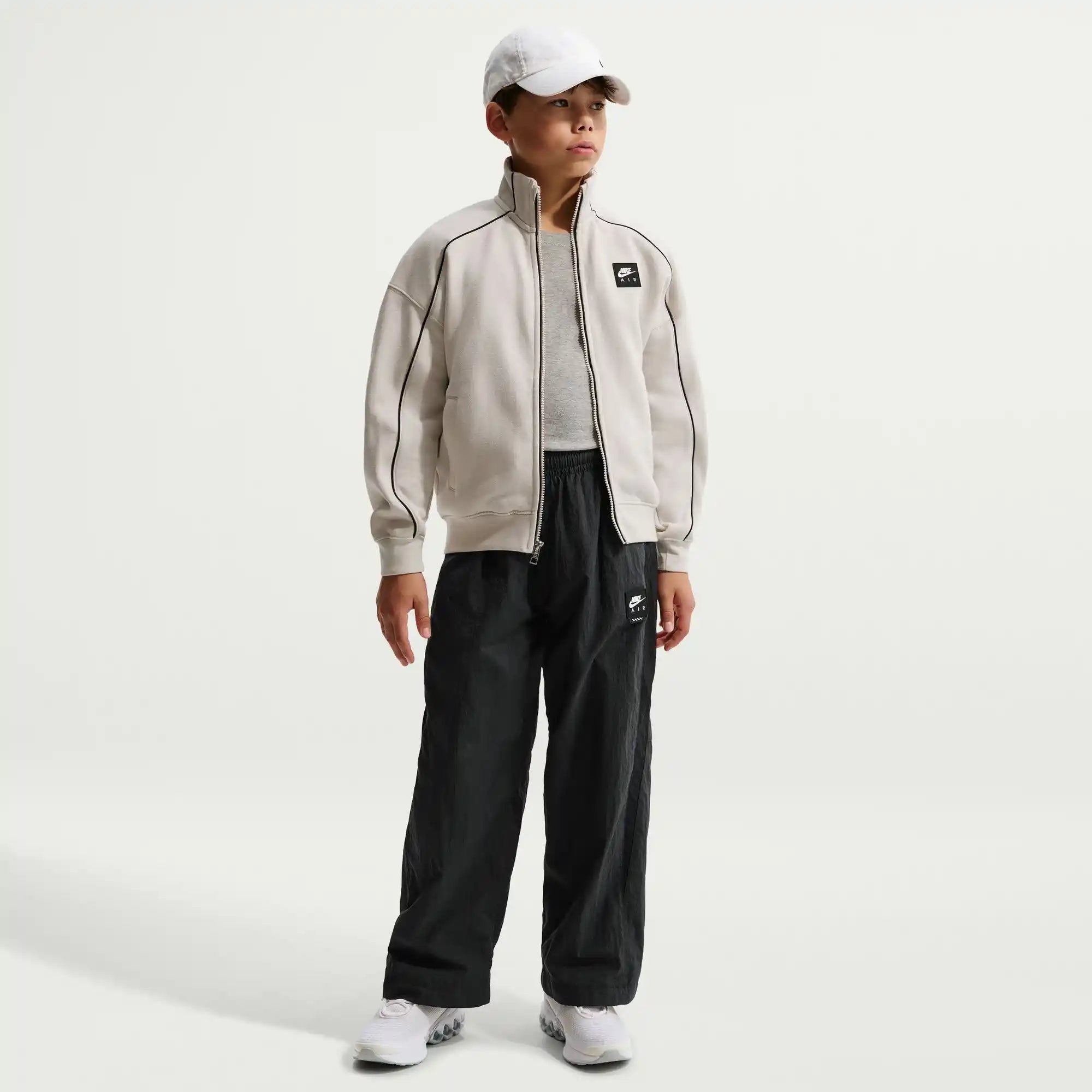 Nike Air Older Kids' Fleece Tracksuit Jacket (Light Bone/Black)