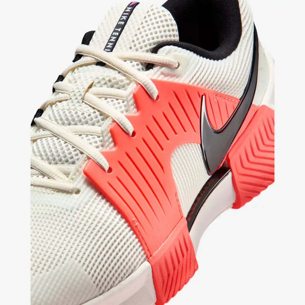 Nike Zoom GP Challenge 1.5 Premier Men's Hard Court Tennis Shoes (Sail/Turf Orange/Blue Ribbon Heather/Black)