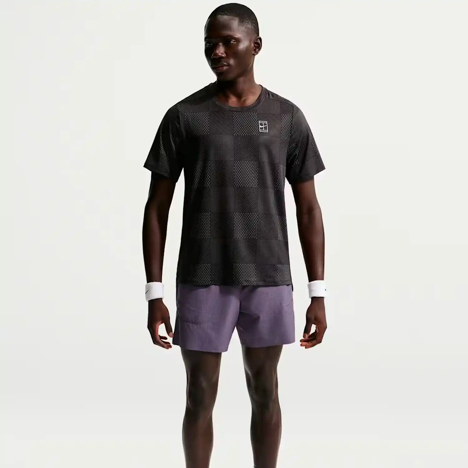 NikeCourt Advantage Men's Dri-FIT 6" Tennis Shorts (Dark Raisin/White)