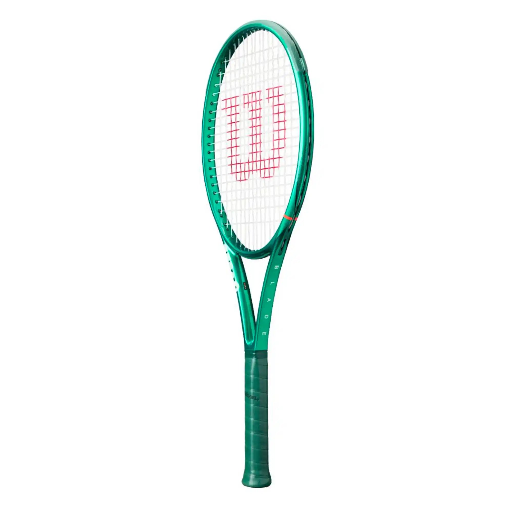 Wilson Blade 100 V10 Tennis Racquet