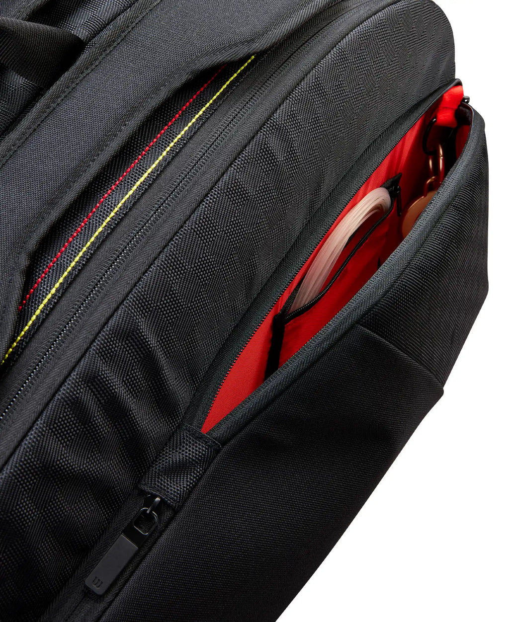 Wilson Pro Staff Classic Tour 6 Pack Racquet Bag (Black)
