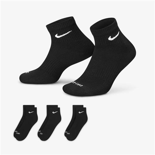 Nike Everyday Plus Cushioned Training Ankle Socks (3 pairs, black)